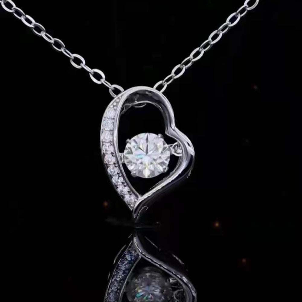 Lucky Clover Moissanite Necklace – Meaningful Gift Necklace in S925 Silver