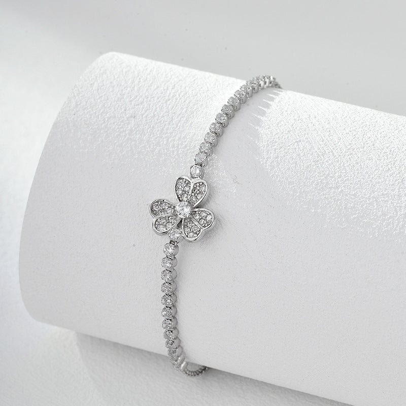 Clover Zirconia Bracelet – Adjustable Friendship & Gift Bracelet in S925 Silver