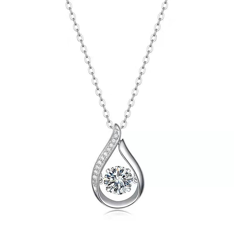 Lucky Clover Moissanite Necklace – Meaningful Gift Necklace in S925 Silver